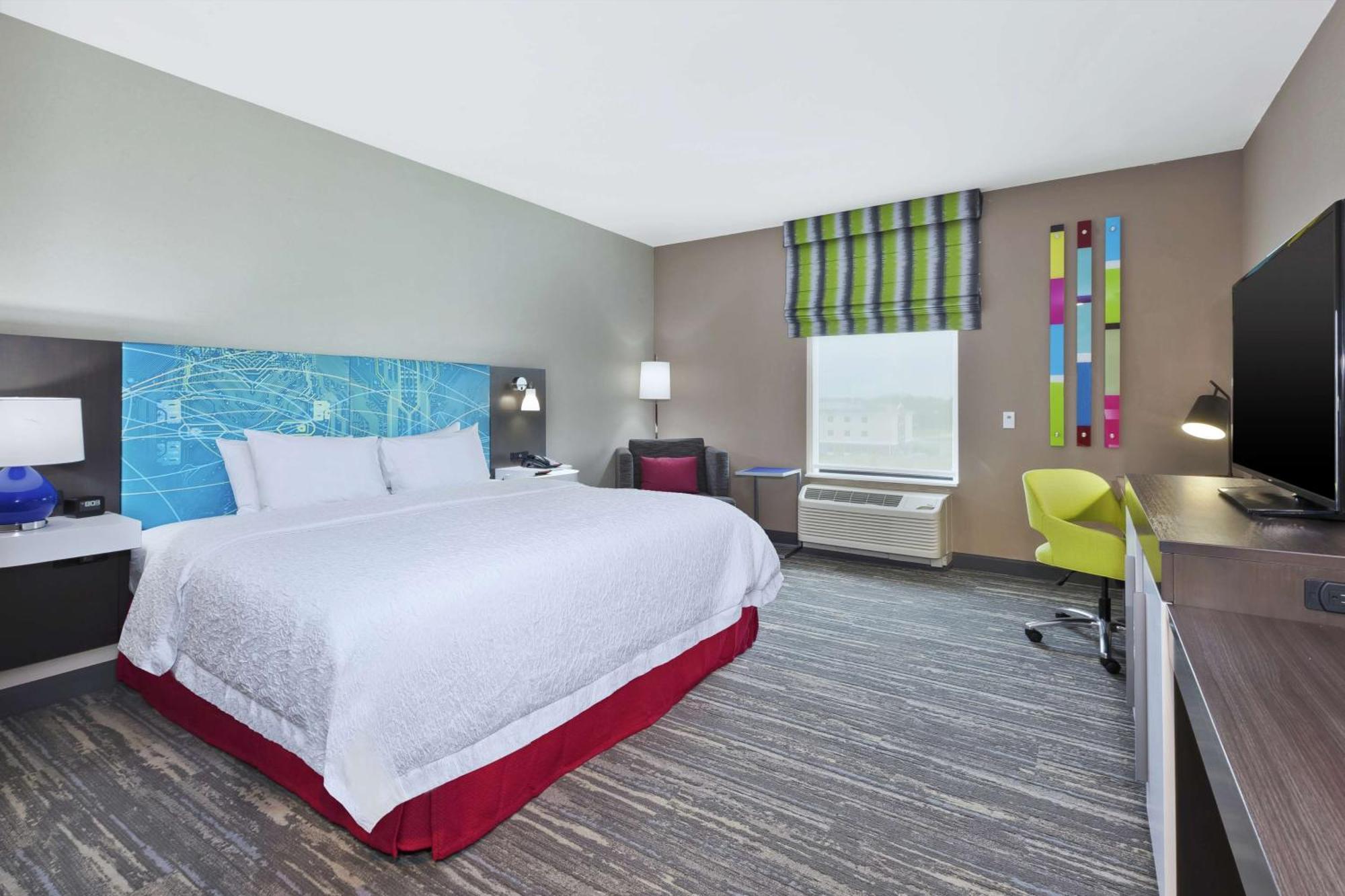 Hampton Inn Седалия Экстерьер фото